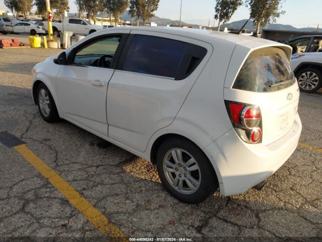 Chevrolet Sonic 1lt Image 2