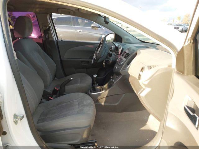 Chevrolet Sonic 1lt Image 10