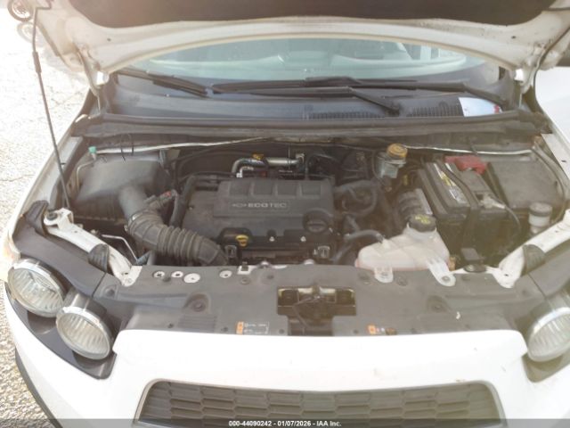 Chevrolet Sonic 1lt Image 4