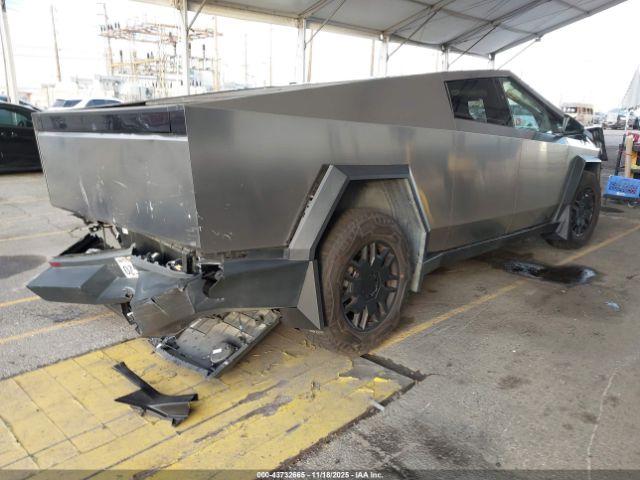 Tesla Cybertruck All-wheel Drive Image 5